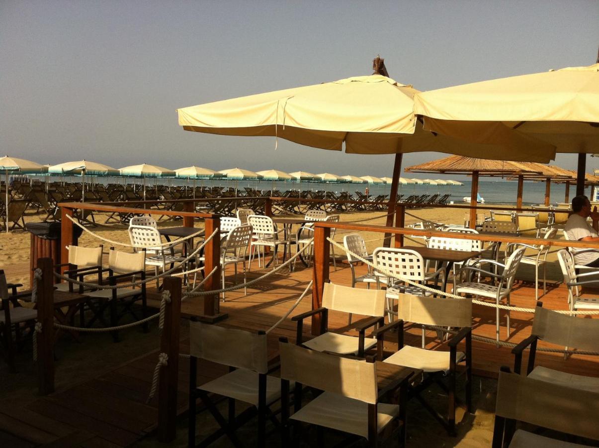 Oasi Del Mare Aparthotel Tirrenia Εξωτερικό φωτογραφία