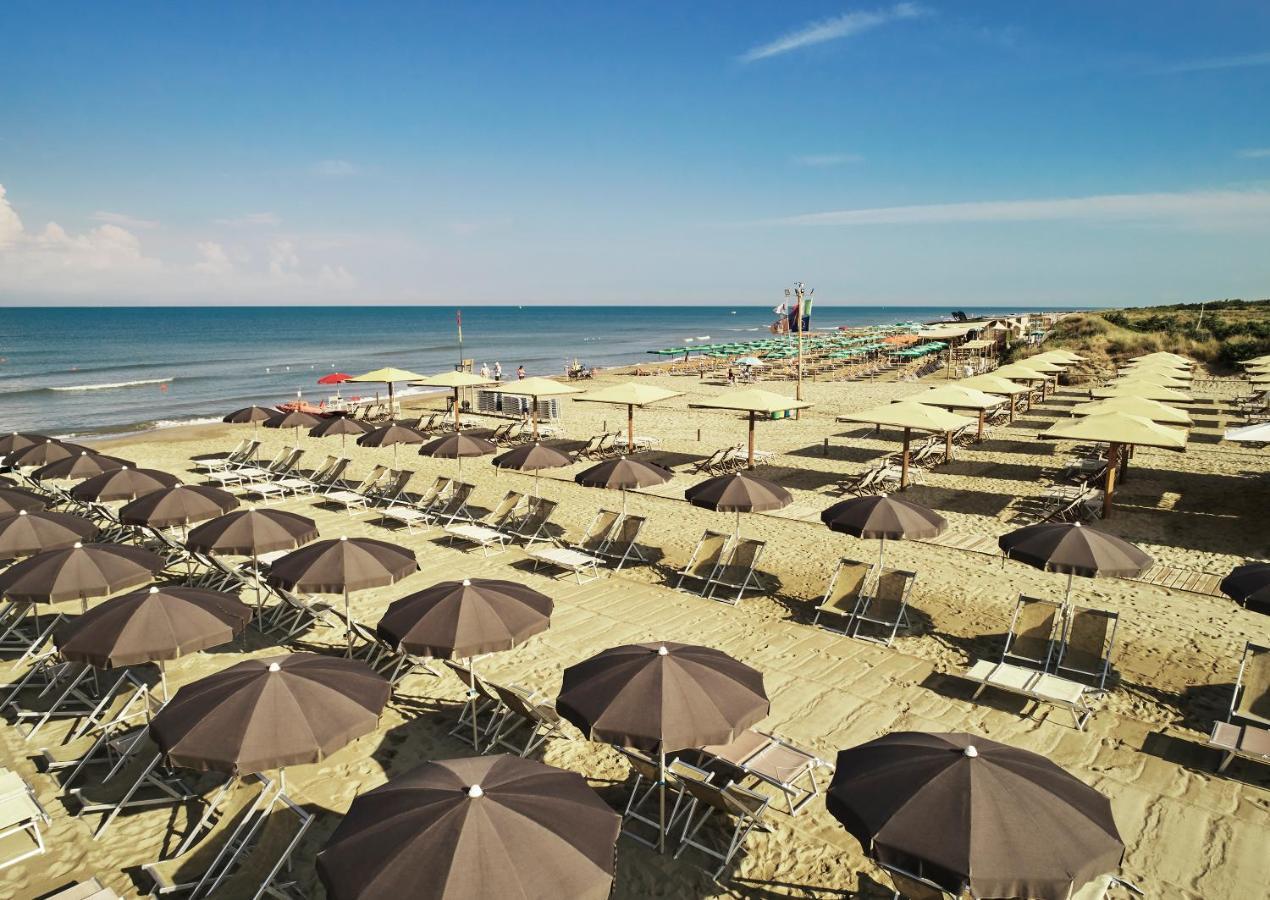 Oasi Del Mare Aparthotel Tirrenia Εξωτερικό φωτογραφία